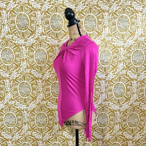 NWT FARM Rio Twist Detail Cutout Viscose Long Sleeve Bodysuit in Pink size M - Picture 9 of 14